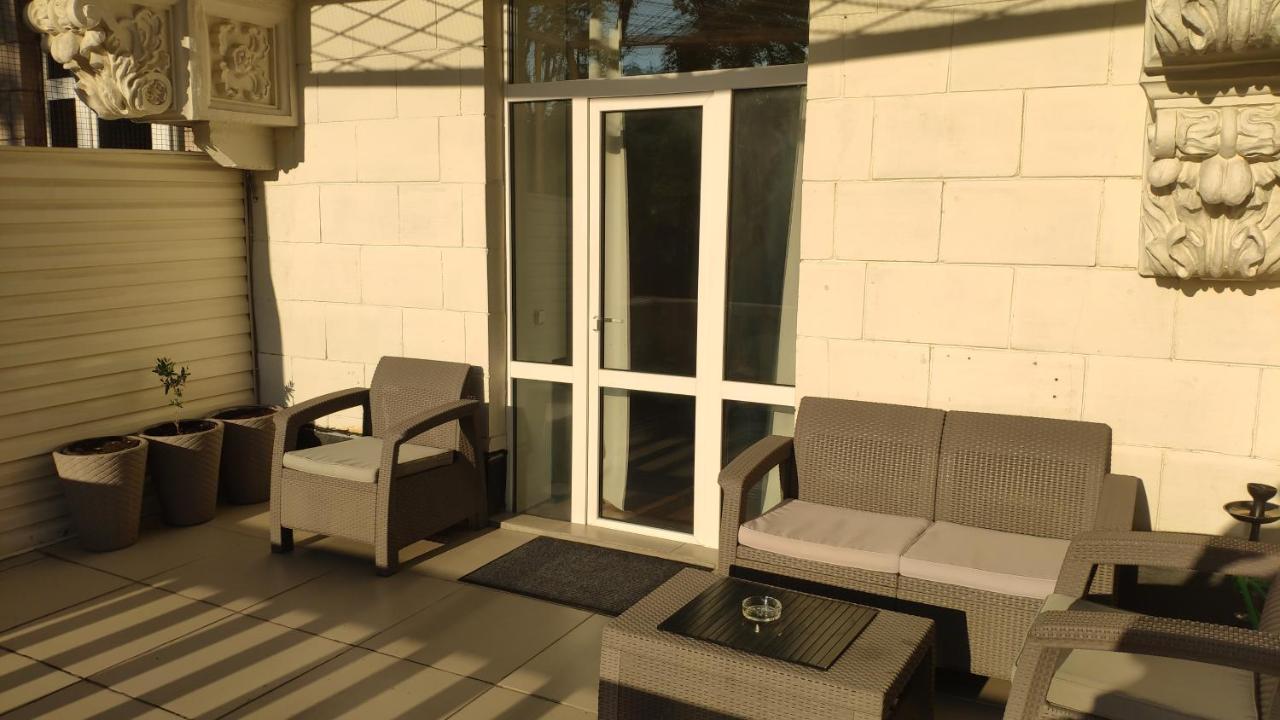 Квартира С Террасой, Крещатик 29, Бессарабка Kiev Exterior foto