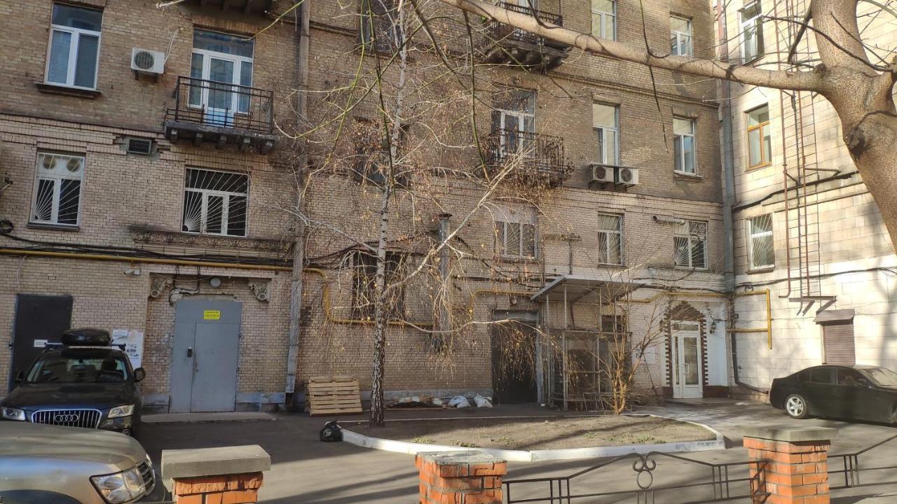 Квартира С Террасой, Крещатик 29, Бессарабка Kiev Exterior foto