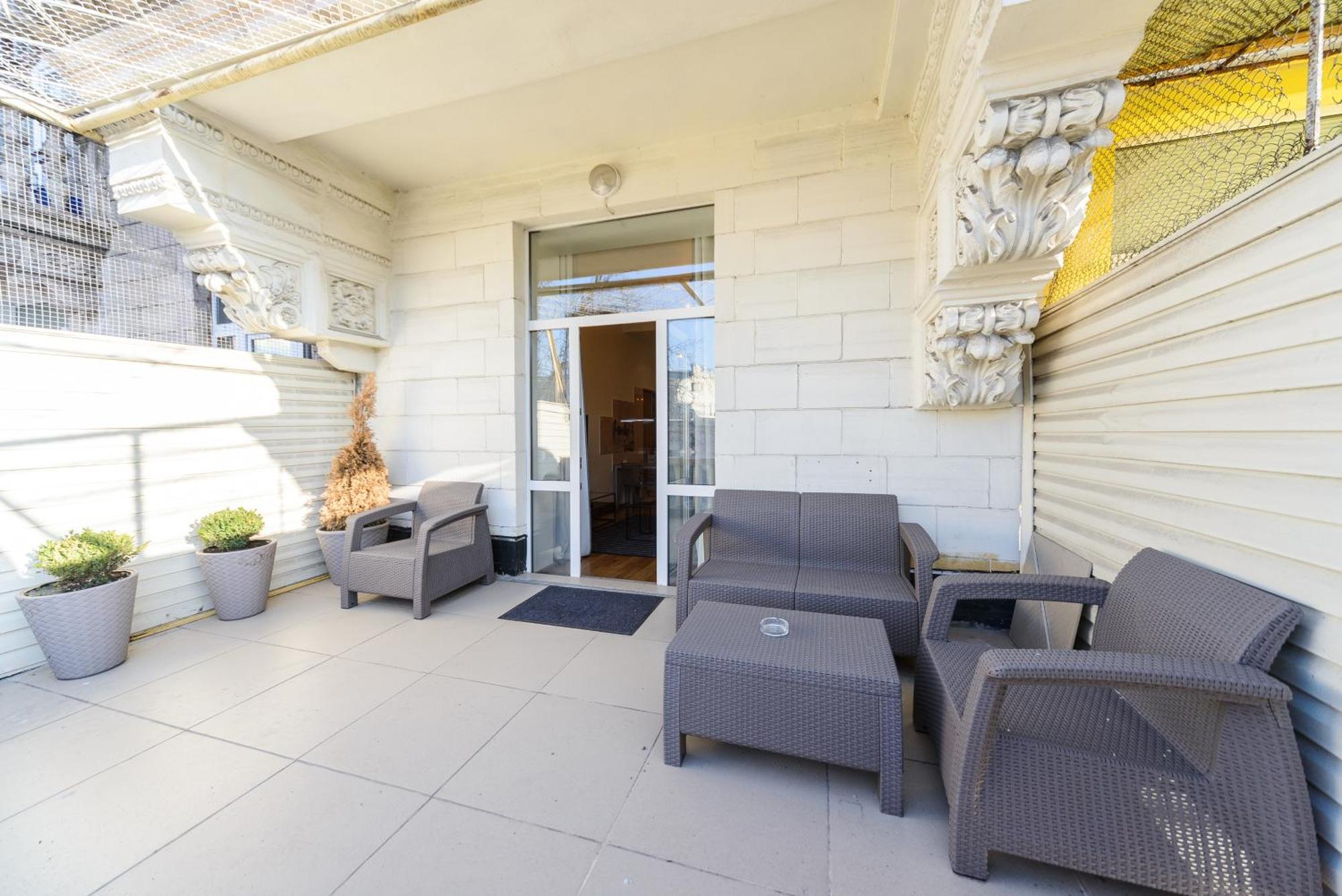 Квартира С Террасой, Крещатик 29, Бессарабка Kiev Exterior foto